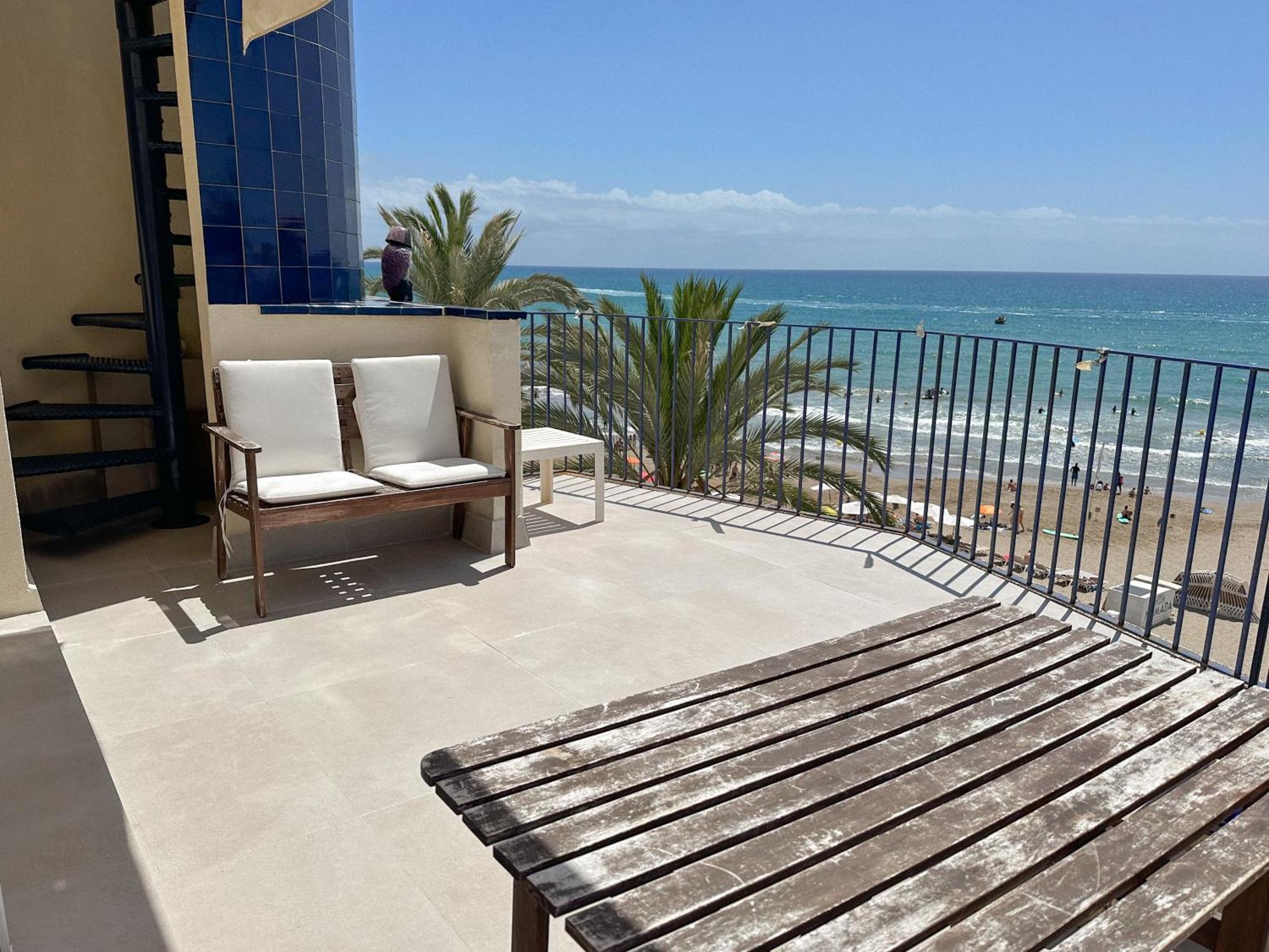 Apartamento Sitges Aiguadolc Playa Exterior foto